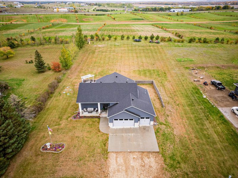 17115 Lakeview Ln, Audubon, MN 56511