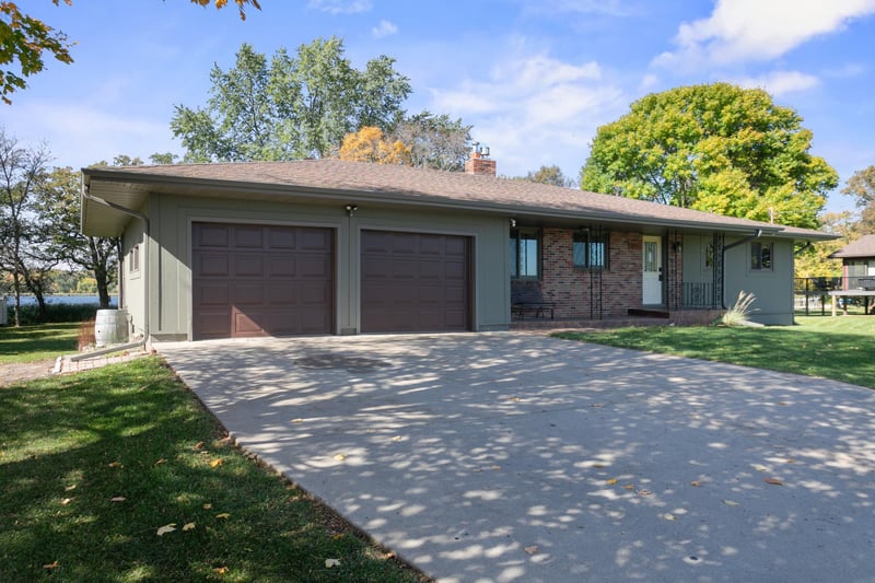 29607 Kraemer Lake Rd, Saint Joseph, MN 56374