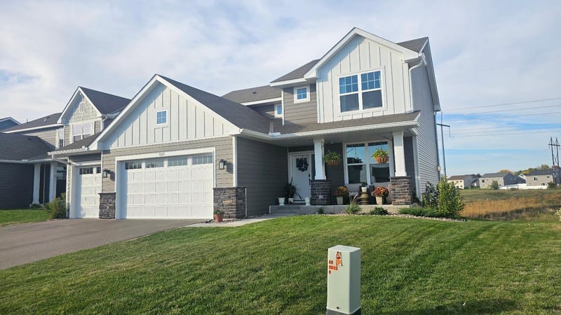 5065 87th St NE, Monticello, MN 55362