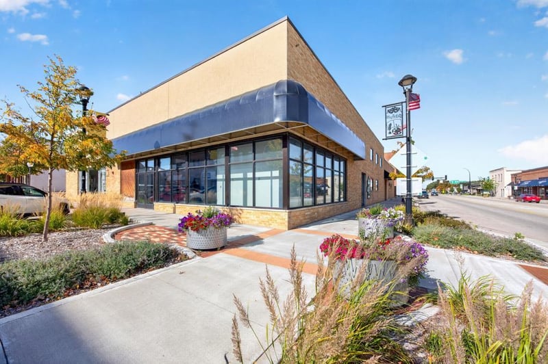 102 W Center St, Lake City, MN 55041