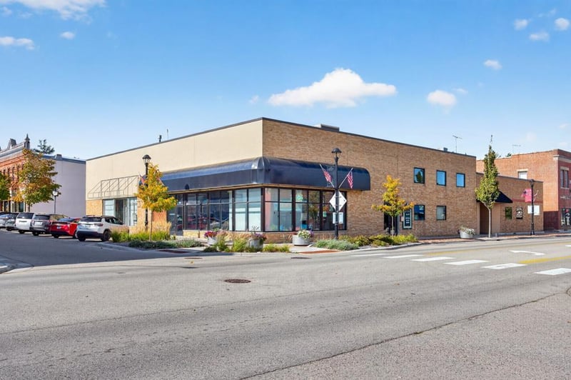 102 W Center St, Lake City, MN 55041