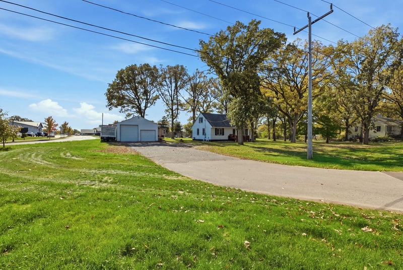 108 Heritage Dr, Sartell, MN 56377