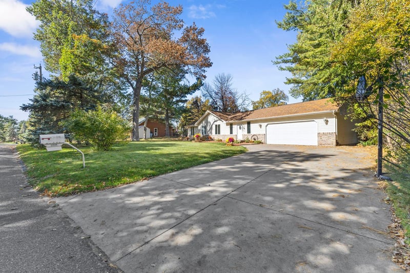 22688 E Martin Lake Dr NE, Stacy, MN 55079