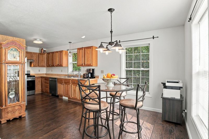1623 Highway 96 E, White Bear Lake, MN 55110