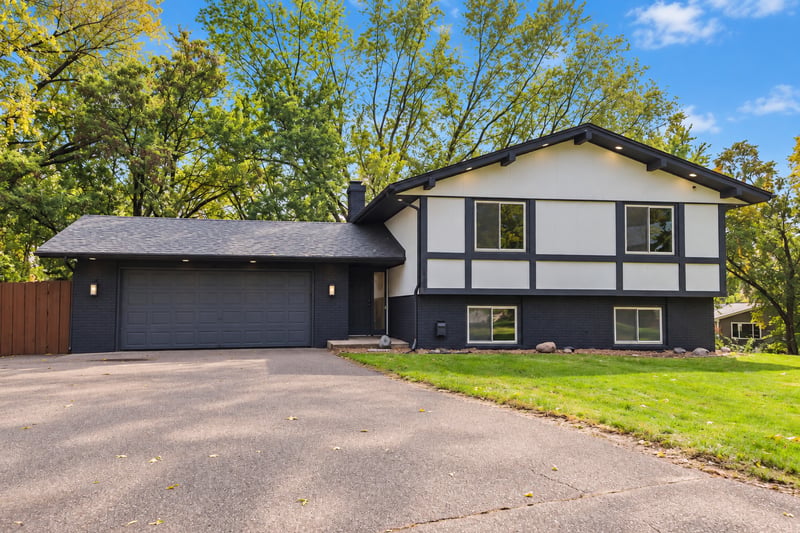 14625 40th Pl N, Plymouth, MN 55446
