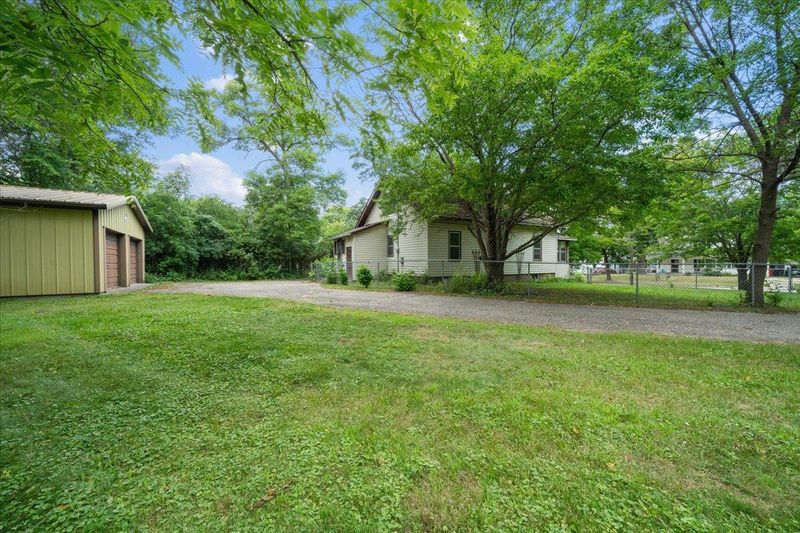 406 8th Ave E, Alexandria, MN 56308