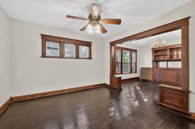 115 E 35th St, Minneapolis, MN 55408