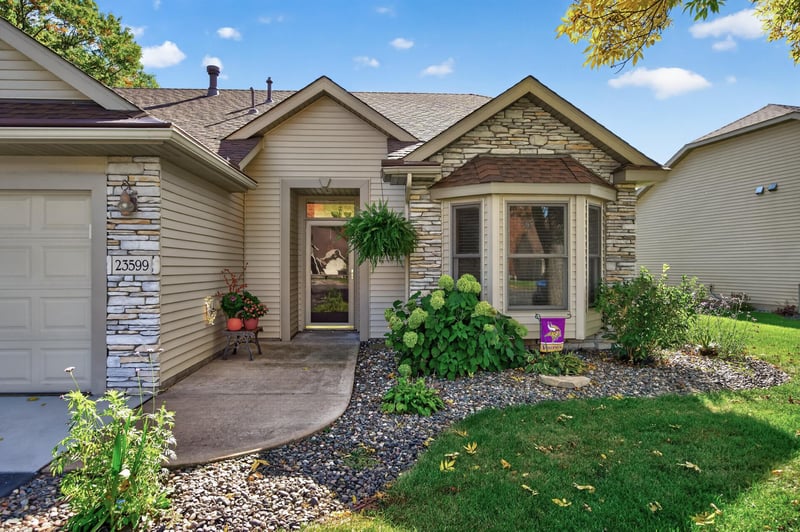 23599 Bittersweet St NW, Saint Francis, MN 55070