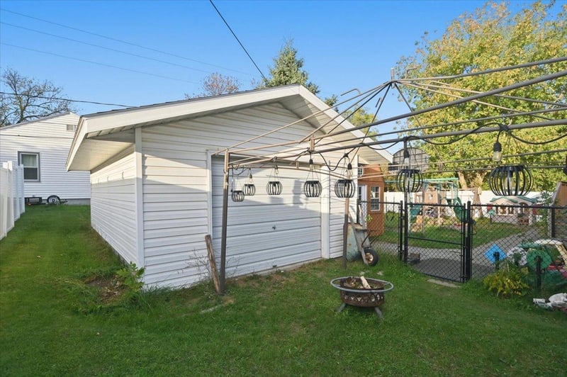1309 Sahlman Ave, Cloquet, MN 55720