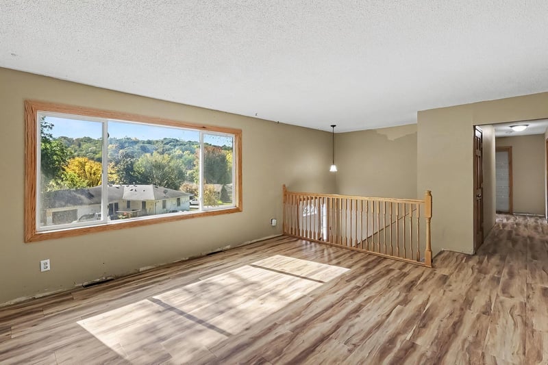 2211 Bush St, Red Wing, MN 55066