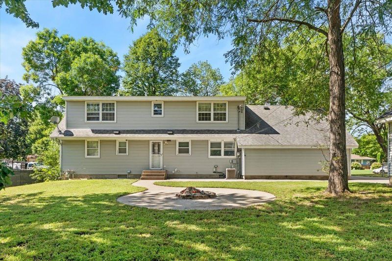1284 12th Ave N, Saint Cloud, MN 56303