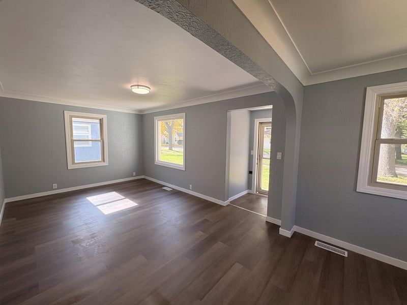 620 S 10th St, Montevideo, MN 56265