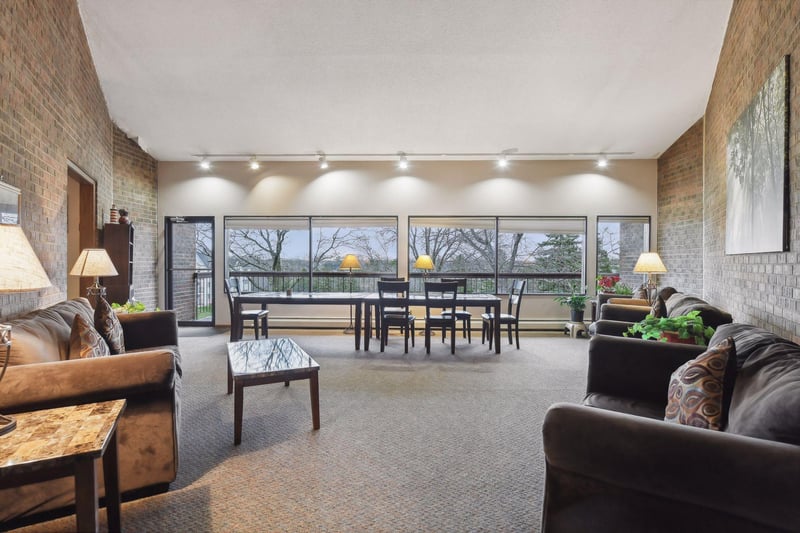 4350 Trenton Ln N #204, Plymouth, MN 55442