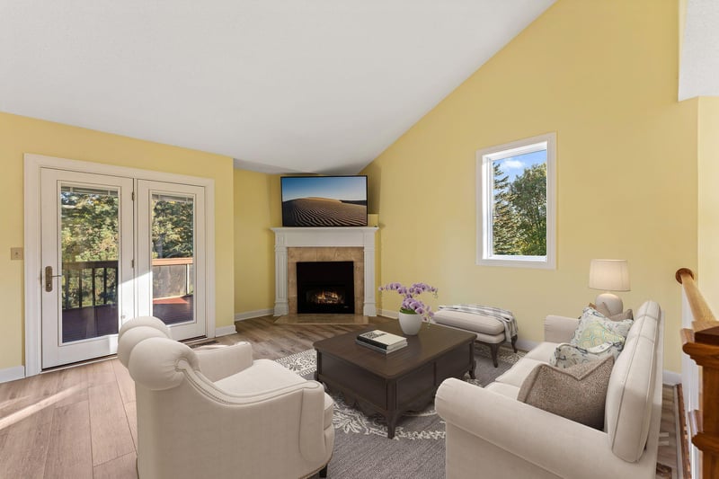 12500 Parkwood Dr, Burnsville, MN 55337