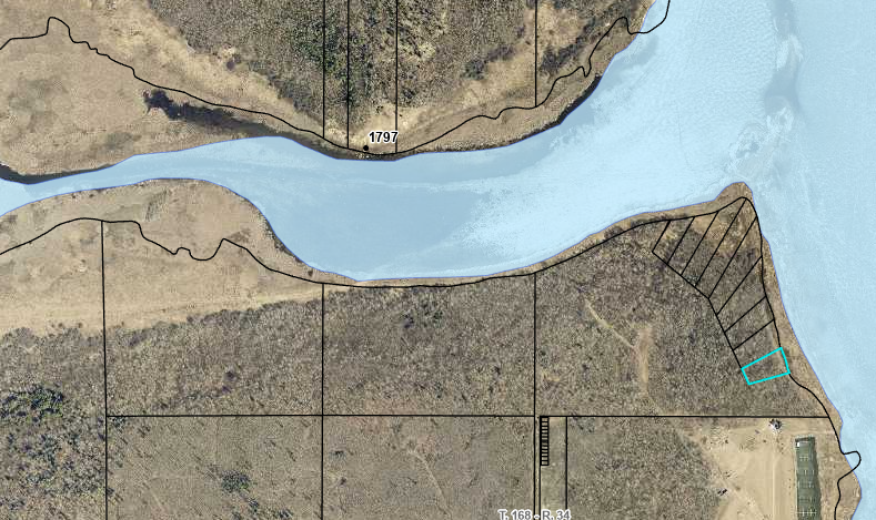 090 Youngs Bay Dr, Angle Inlet, MN 56711