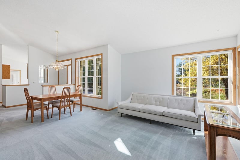 5758 Willow Ln N, Shoreview, MN 55126