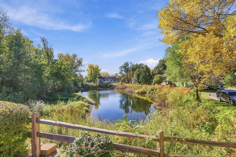 5758 Willow Ln N, Shoreview, MN 55126