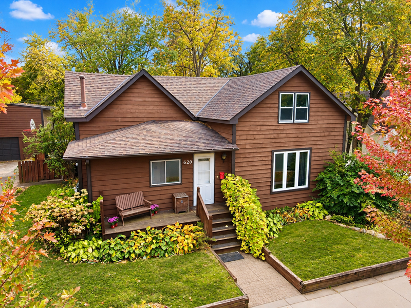 620 Madison St, Anoka, MN 55303