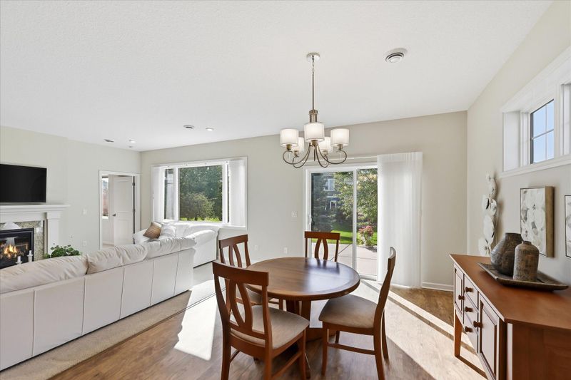 8773 Irving Blvd N, Lake Elmo, MN 55042
