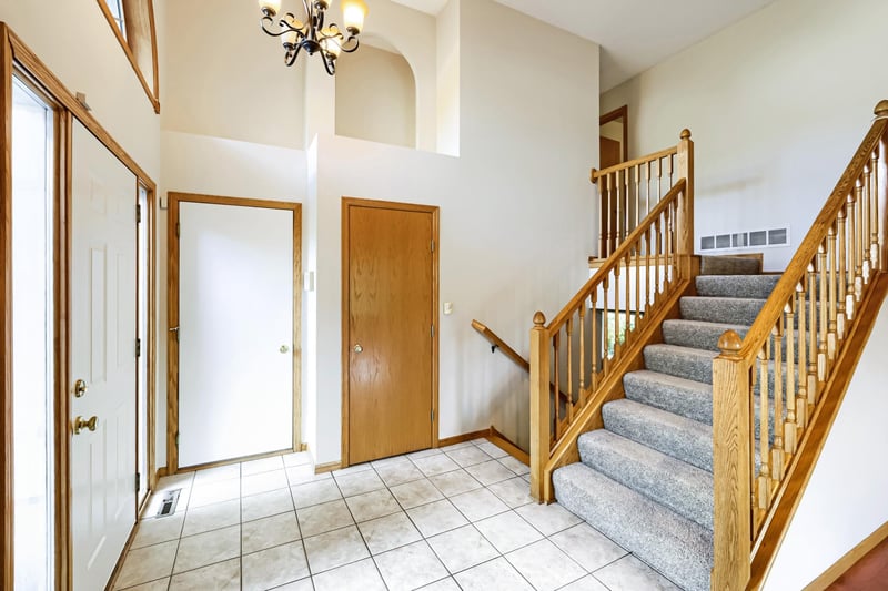 916 140th Ln NW, Andover, MN 55304
