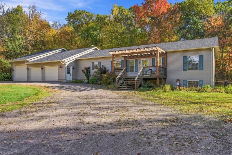 W15501 Us Highway 10, Fairchild, WI 54741
