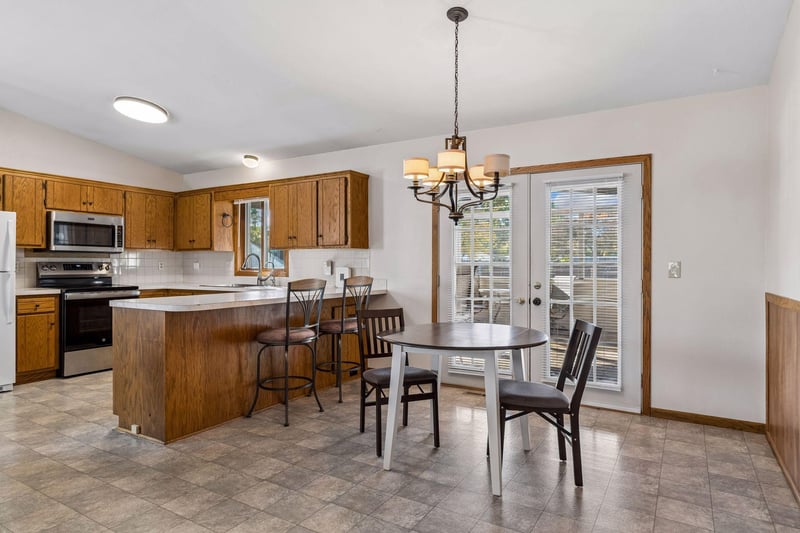 4316 101st Ln NE, Blaine, MN 55014