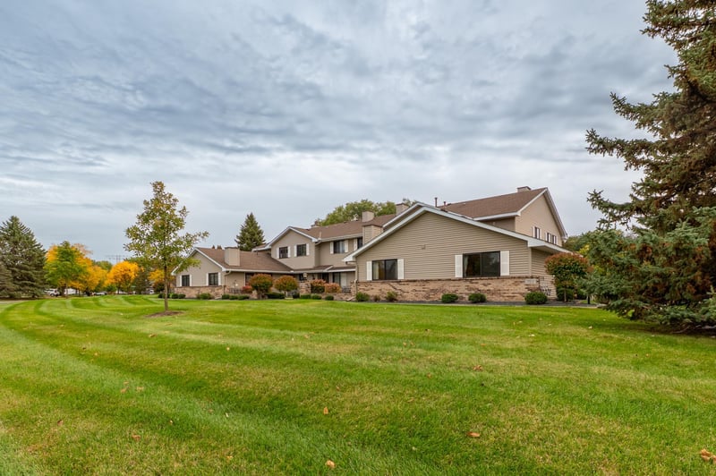 7489 Vinewood Ln N, Maple Grove, MN 55311