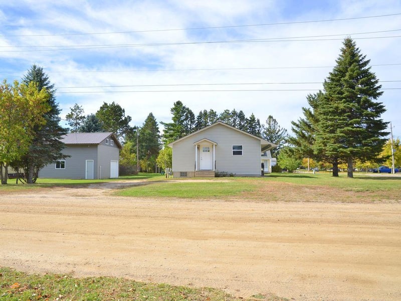 200 8th St W, Park Rapids, MN 56470