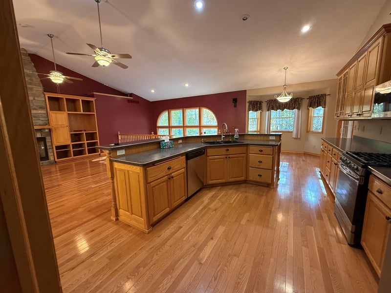 27186 Beaver Dam Dr, Pequot Lakes, MN 56472