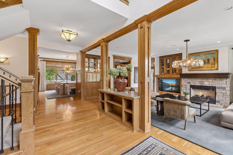 5055 Highview Pl, Greenwood, MN 55331