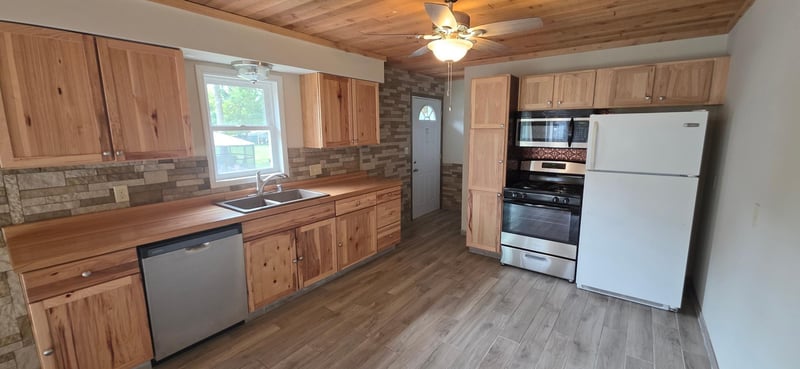 313 Oak St S, Onamia, MN 56359