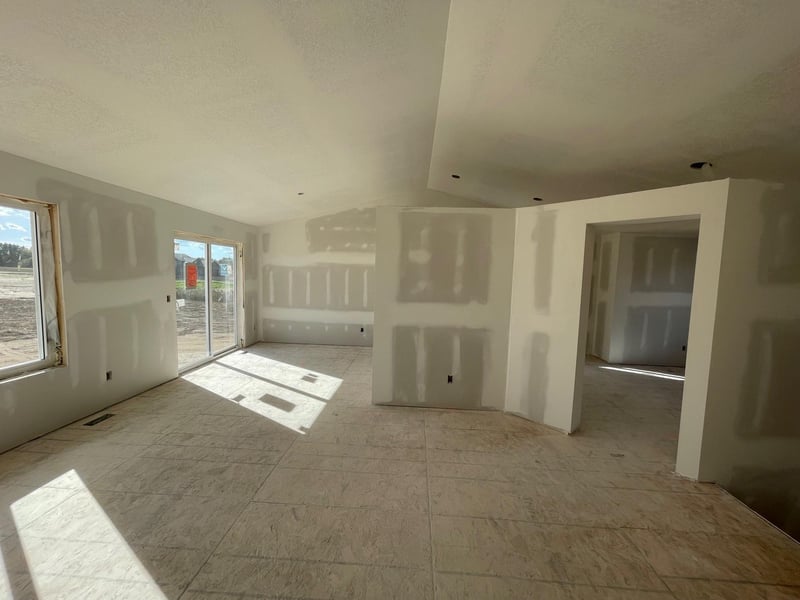 2446 341st Ave NW, Cambridge, MN 55008