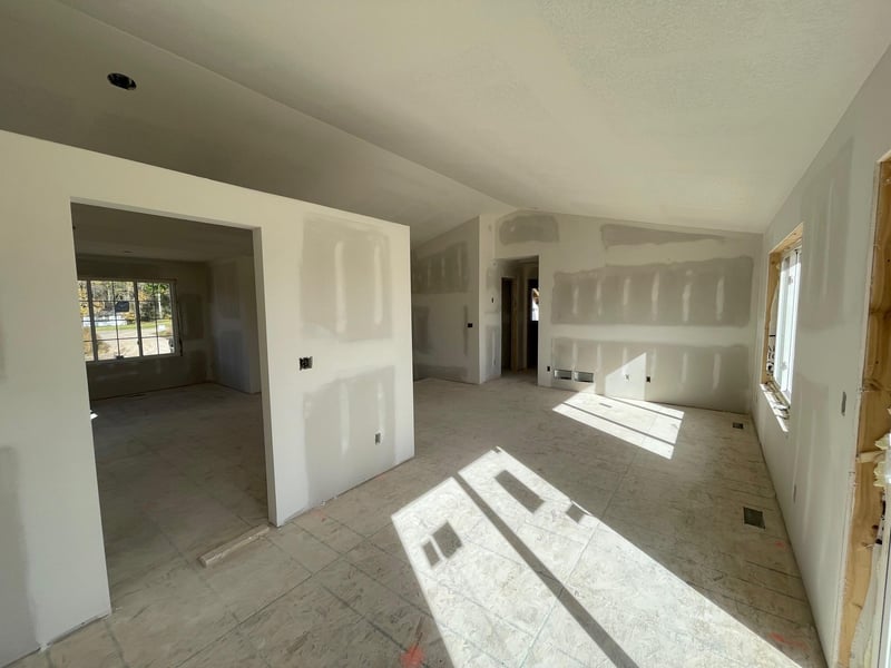 2446 341st Ave NW, Cambridge, MN 55008