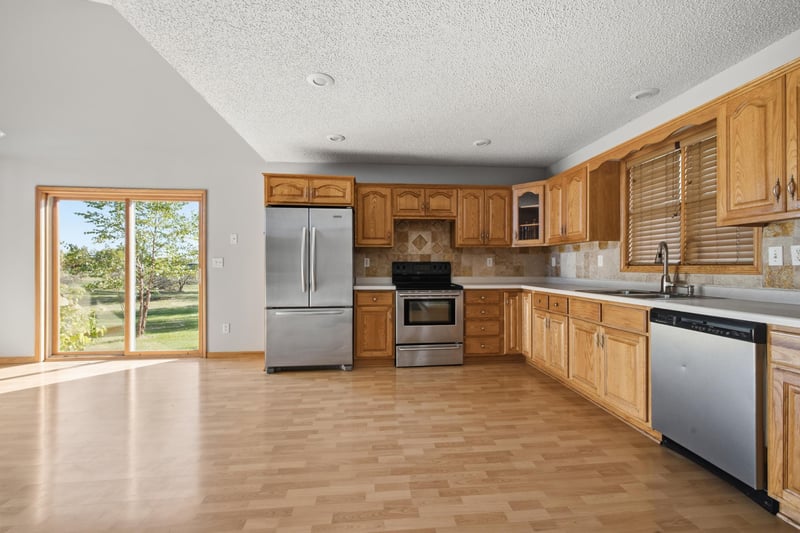 14670 170th St, Milaca, MN 56353