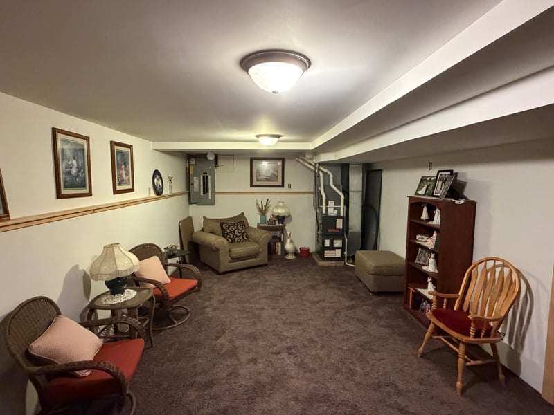 22544 Windy Point Rd, Winona, MN 55987