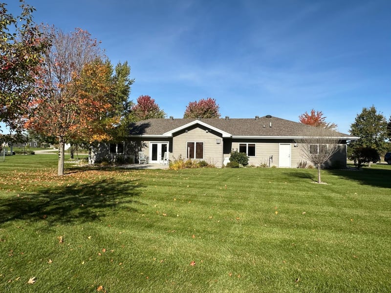 1949 Middle Creek Rd, Detroit Lakes, MN 56501