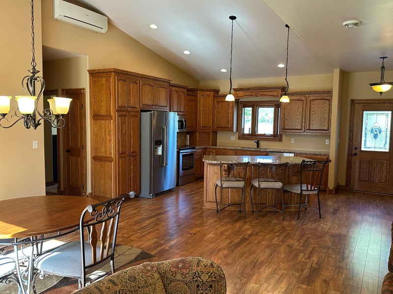 1949 Middle Creek Rd, Detroit Lakes, MN 56501