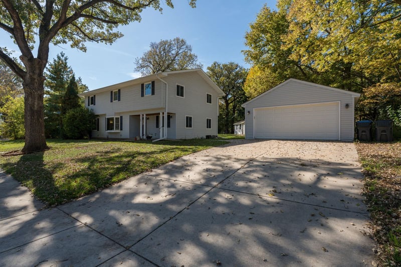 728 Winona St, Mankato, MN 56001