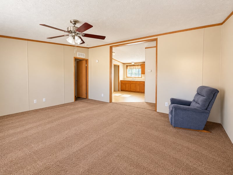 517 N High St, Rushford, MN 55971