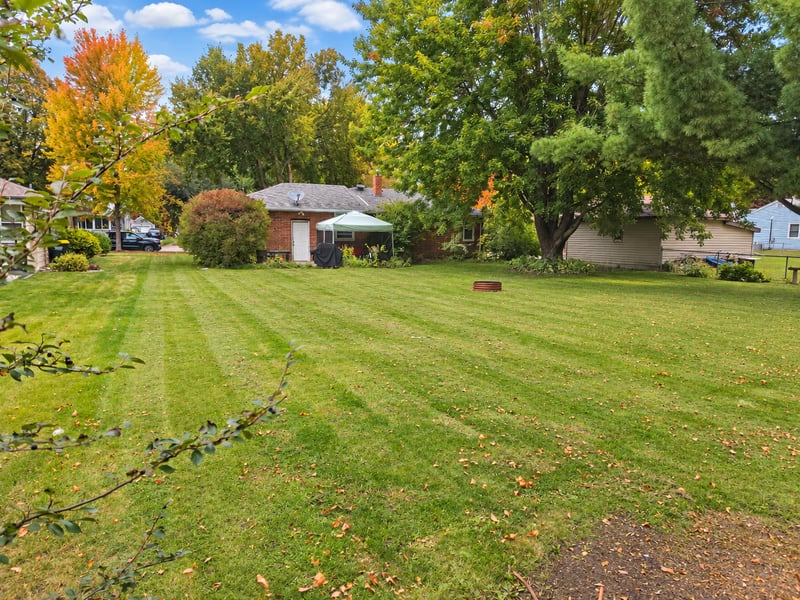 1012 Becker Ave SE, Willmar, MN 56201
