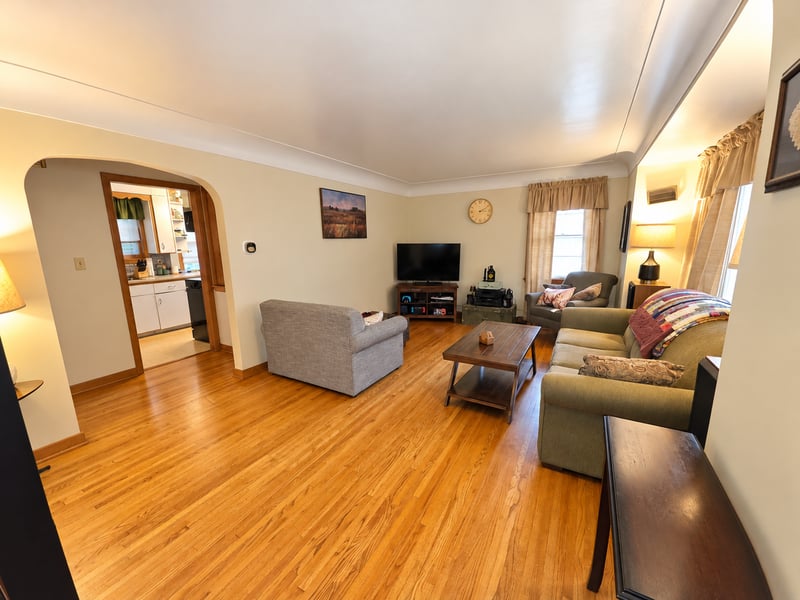 1012 Becker Ave SE, Willmar, MN 56201