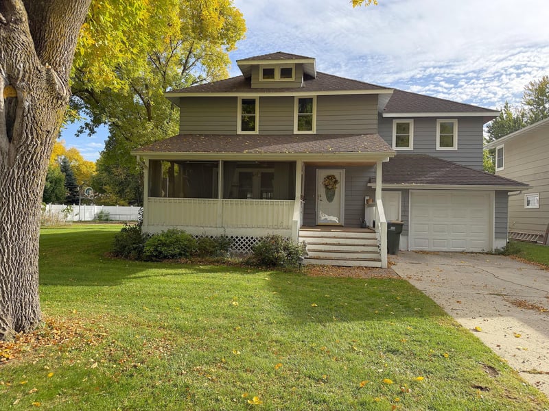 1133 10th Ave, Granite Falls, MN 56241