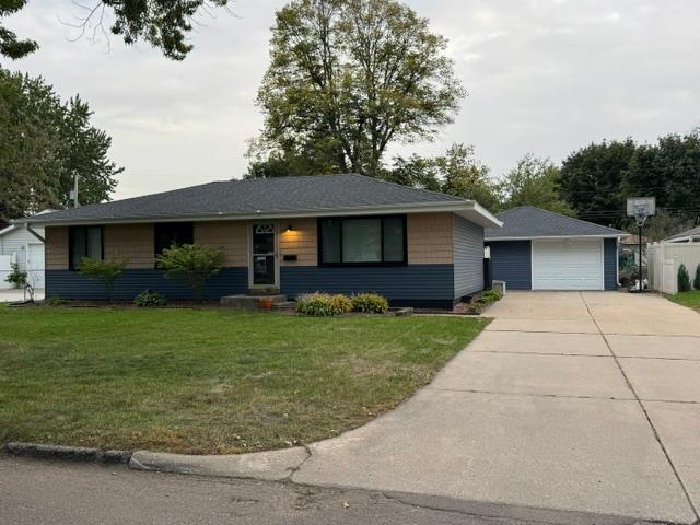 1636 14th Ave, Saint Paul Park, MN 55071
