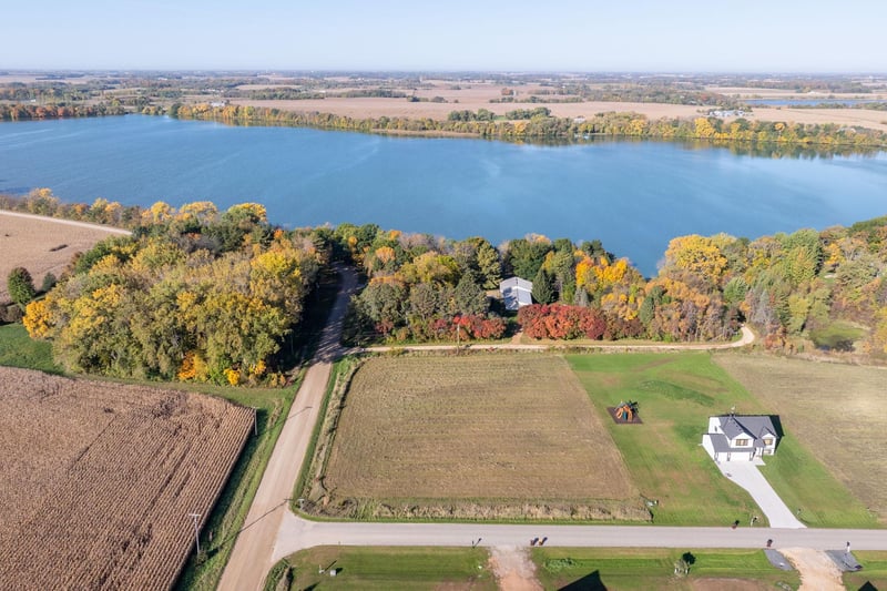 xxx Greenleaf Dr, Montgomery, MN 56069