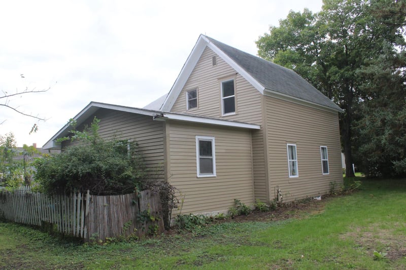609 Wollan St, Starbuck, MN 56381