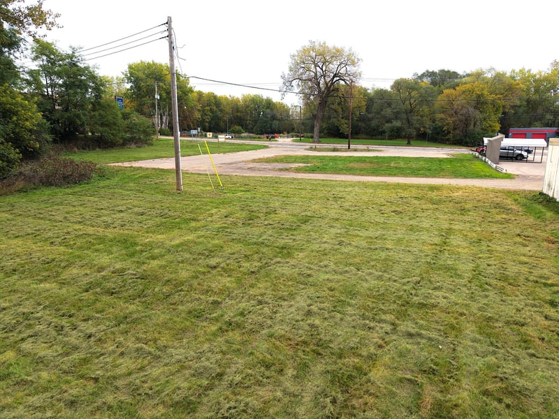 1943 Rice St, Roseville, MN 55113