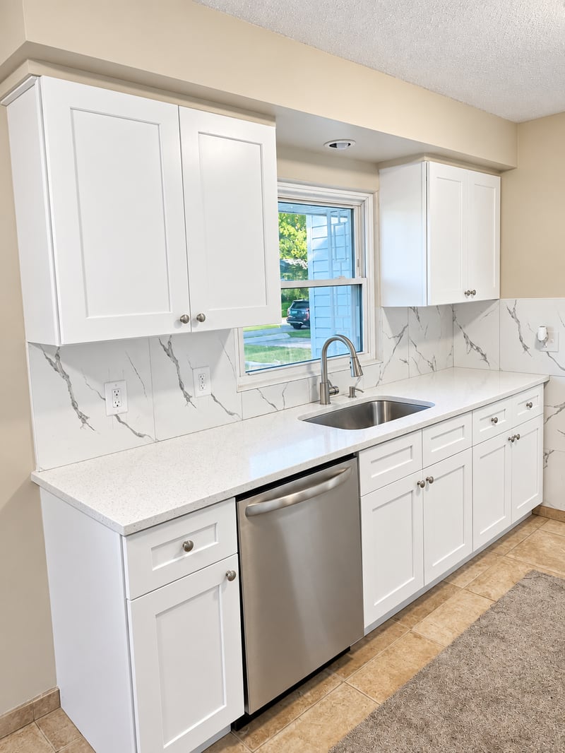6706 Drew Ave N, Brooklyn Center, MN 55429