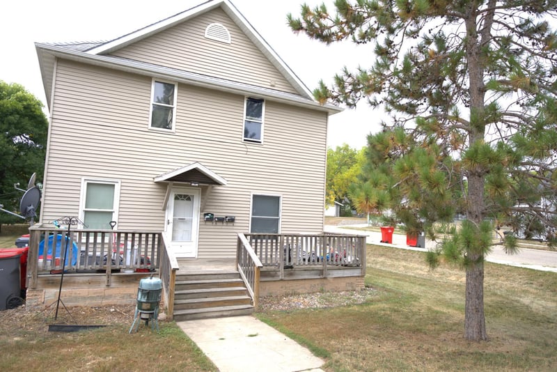 1202 Elm St, Alexandria, MN 56308