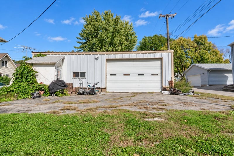 703 N Broad St, Mankato, MN 56001