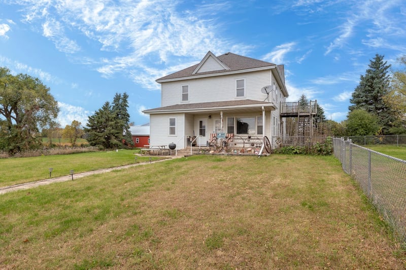 20588 Xeon Ave, Jordan, MN 55352